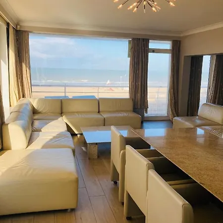 Very Spacious Family With Seaview T16 Ostend