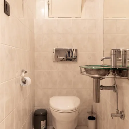 Bel Air - Luxury Seaside With Panoramic View And Jacuzzi T16 Daire